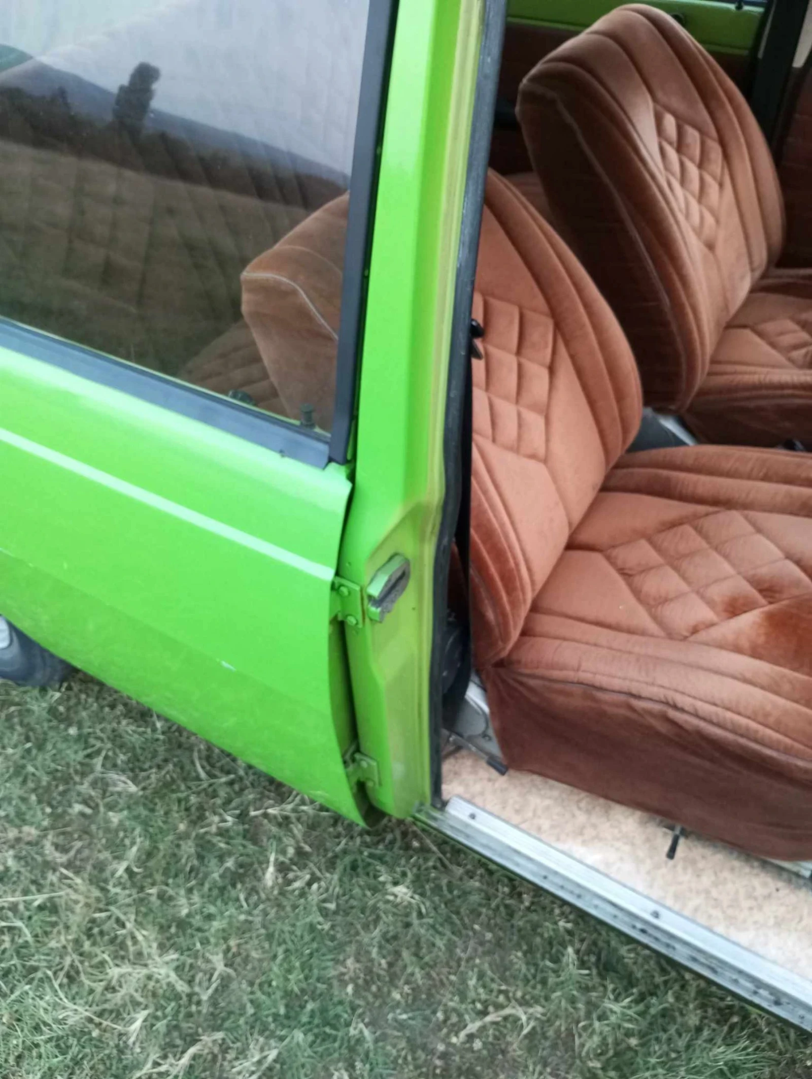 Wartburg 353 В движение, документално изряден, снимка 13 - Автомобили и джипове - 54897726