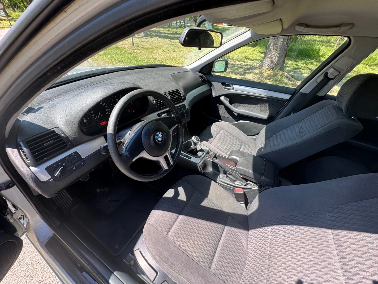 BMW 320 320 d, снимка 8 - Автомобили и джипове - 54933735
