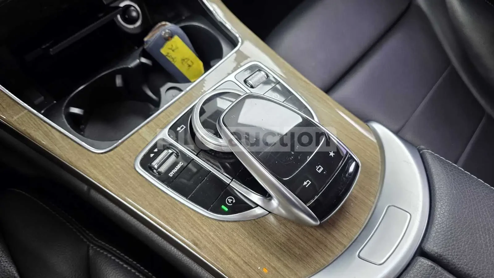 Mercedes-Benz C 220 d| КАМЕРА| HEAD-UP| ПОДГРЕВ| ШИБЕ| ВКЛ.ТЕХНОТЕСТ, снимка 11 - Автомобили и джипове - 55046490