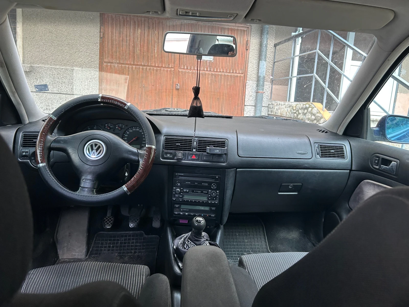 VW Golf, снимка 6 - Автомобили и джипове - 55139217