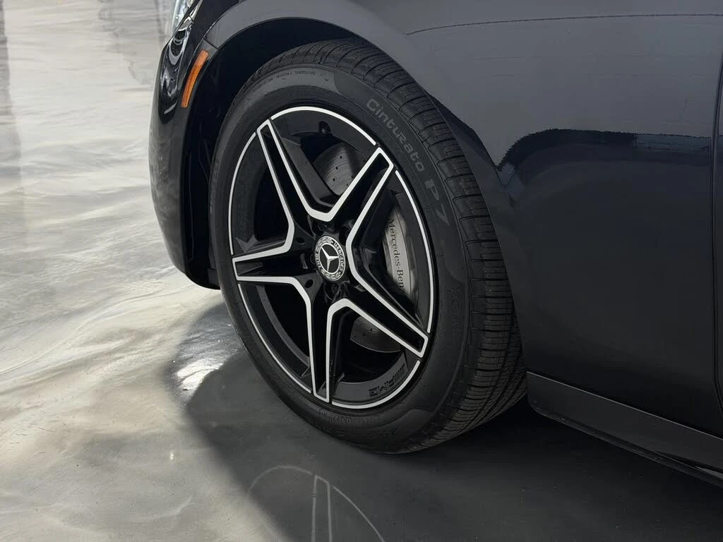 Mercedes-Benz E 450 4MATIC* AMG* BURMESTER* DISTRONIC* ПАНОРАМА* 360, снимка 5 - Автомобили и джипове - 55212256
