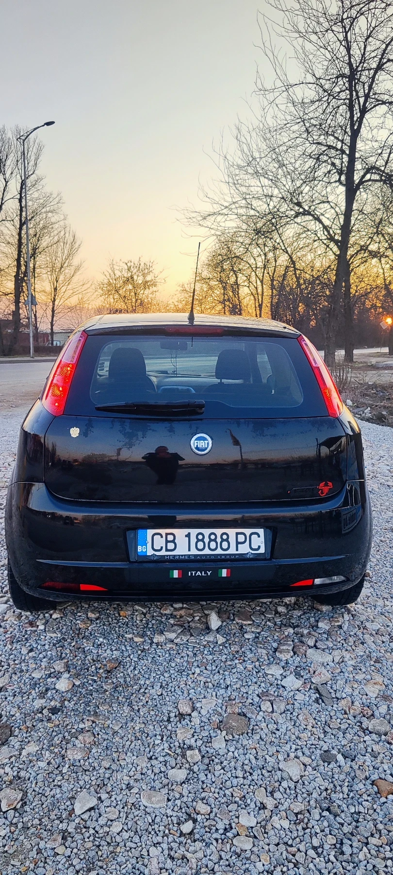 Fiat Punto 1, 3 MULTIJET-90, снимка 4 - Автомобили и джипове - 55270011
