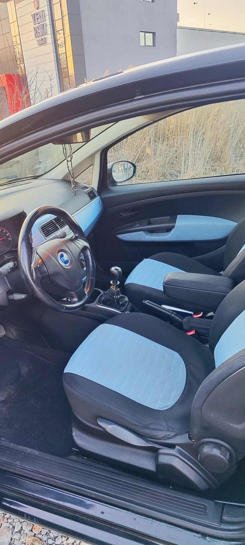 Fiat Punto 1, 3 MULTIJET-90, снимка 8 - Автомобили и джипове - 55270011