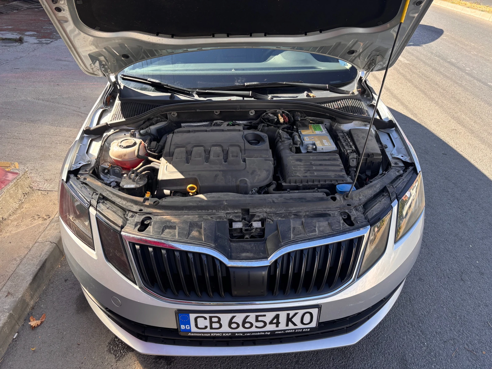 Skoda Octavia, снимка 10 - Автомобили и джипове - 55952505