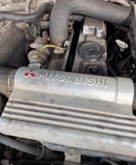 Mitsubishi Pajero За 2.8 Диферинциали 1200лв двигател 1800лв , снимка 4