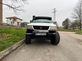 Mitsubishi Pajero sport, снимка 1