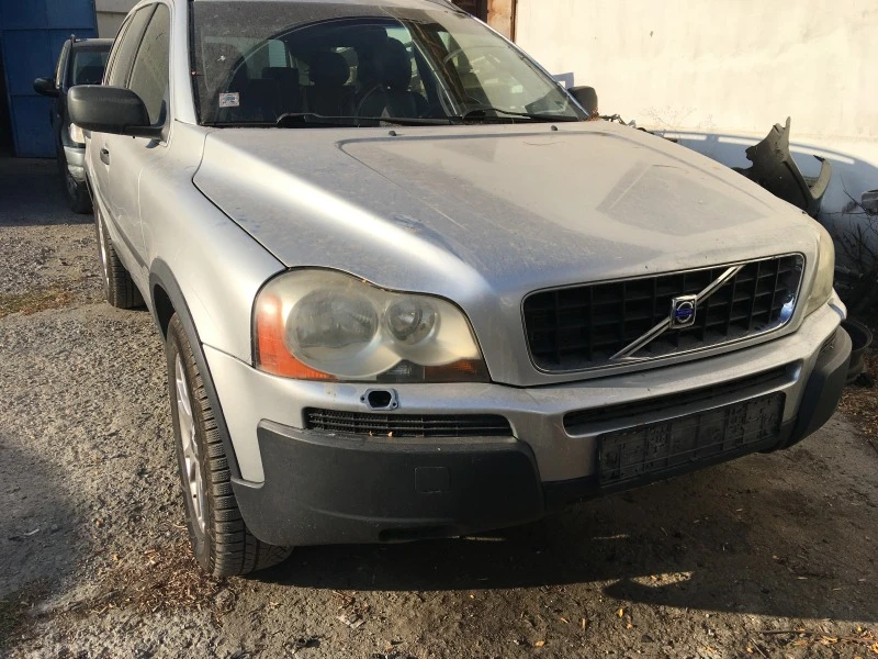 Volvo Xc90 2.4D, снимка 1 - Автомобили и джипове - 41990145