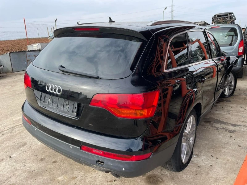 Audi Q7 3.0 TDI, снимка 3 - Автомобили и джипове - 39799045