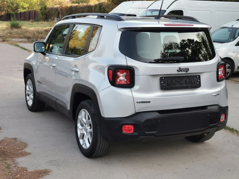 Jeep Renegade 1.6 M-JET, снимка 3 - Автомобили и джипове - 42692546