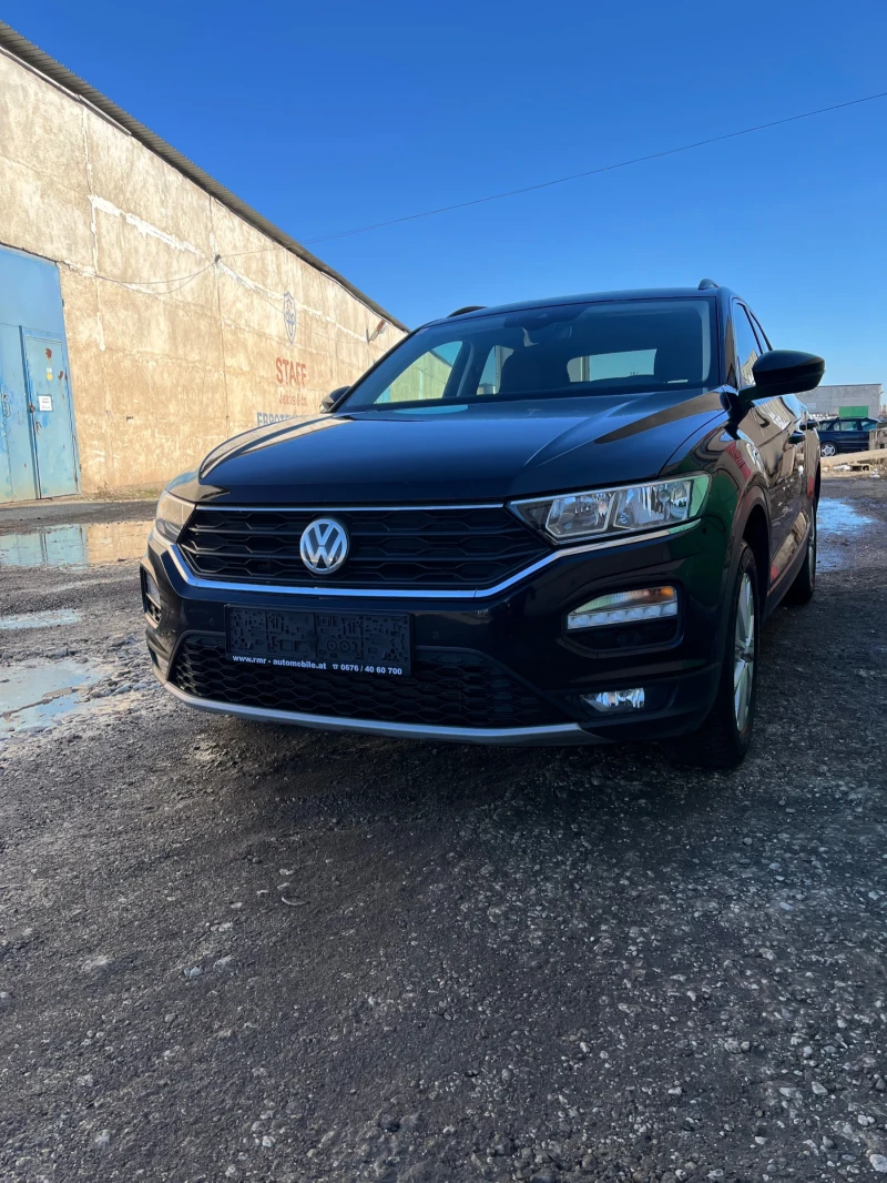 VW T-Roc, снимка 1 - Автомобили и джипове - 48731839