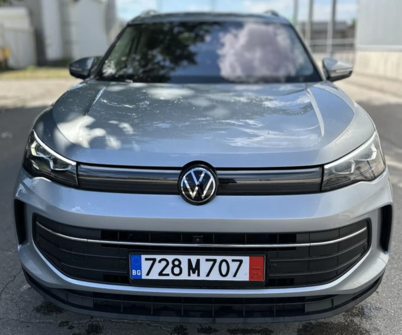 VW Tiguan 2.0TDI, снимка 3 - Автомобили и джипове - 51834347