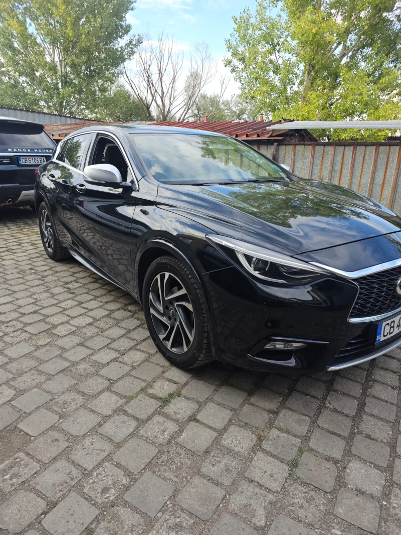 Infiniti Q30, снимка 2 - Автомобили и джипове - 52500152
