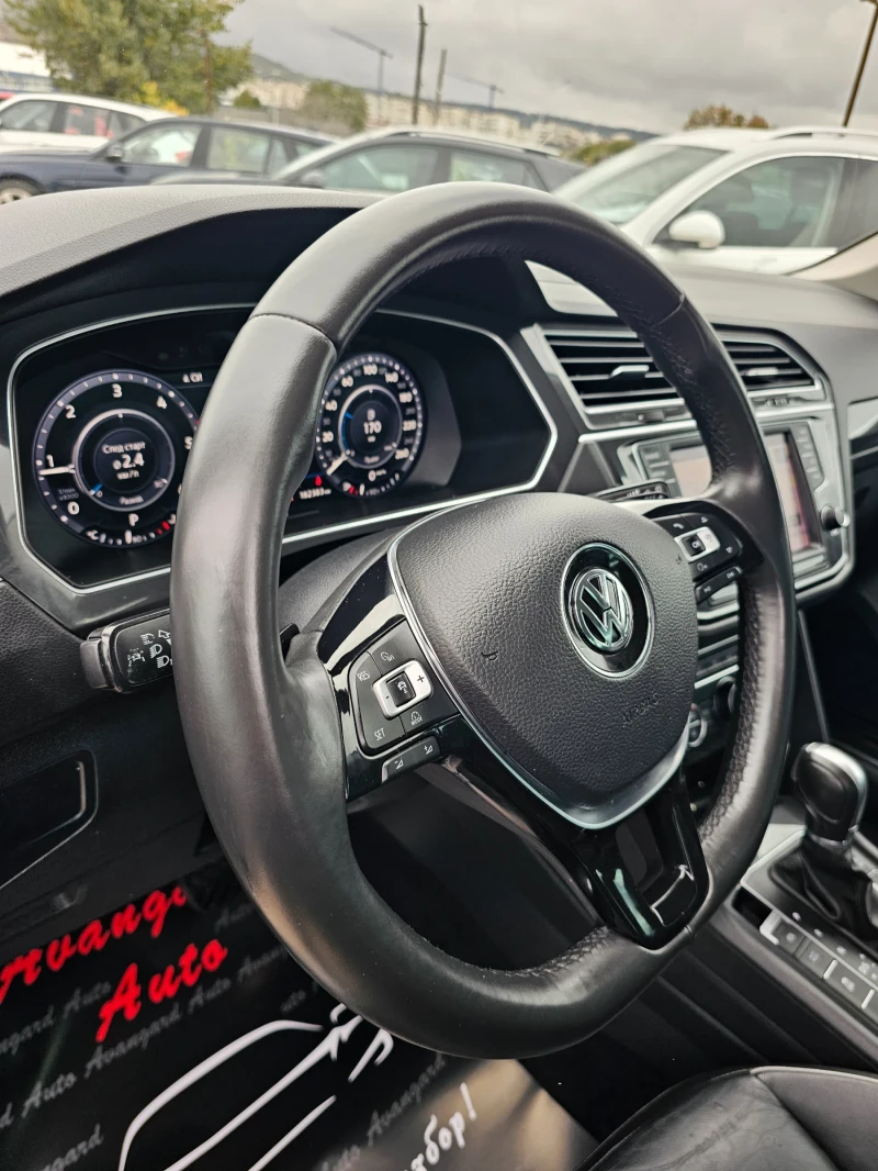 VW Tiguan 2.0TDI, 190к.с., 4х4, Executive, снимка 12 - Автомобили и джипове - 52102322