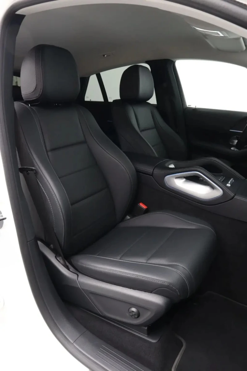 Mercedes-Benz GLE 300d Coupe 4Matic AMG Line, снимка 8 - Автомобили и джипове - 53010487