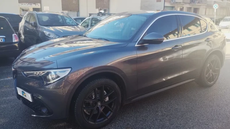 Alfa Romeo Stelvio 2.2TD Q4 210k.s. Само на части, снимка 4 - Автомобили и джипове - 53057830