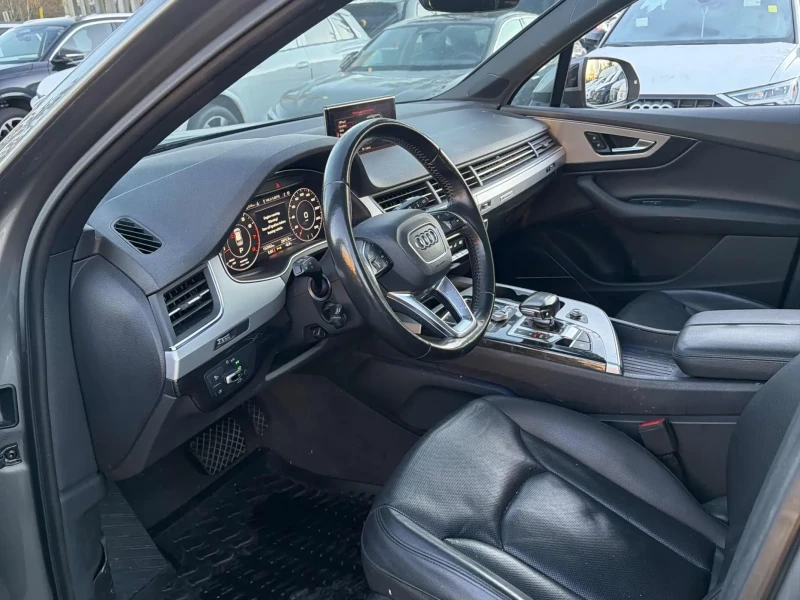 Audi Q7 TECHNIK* QUATTRO* B&OLUFSEN АвтоКредит(ЦЕНА ДО БГ), снимка 6 - Автомобили и джипове - 53514484