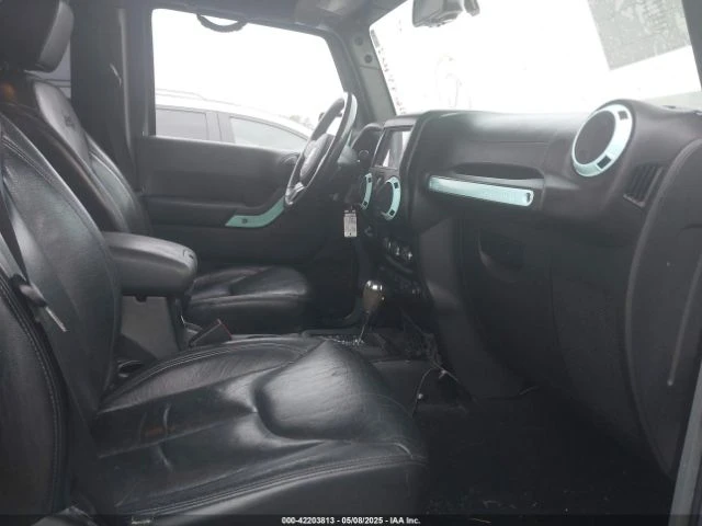 Jeep Wrangler Sahara* КОЖА* OFF-ROAD пакет* 3.6 Pentastar V - изображение 8