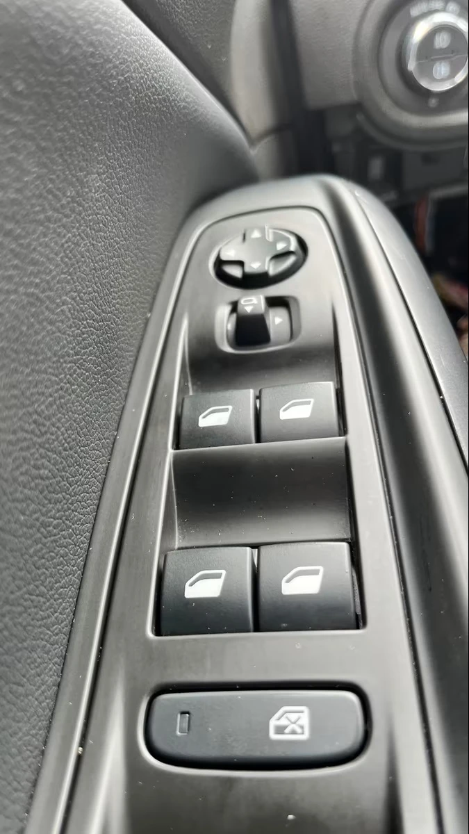 Opel Grandland X Ultimate 2.0D 177 PS, снимка 11 - Автомобили и джипове - 55360530