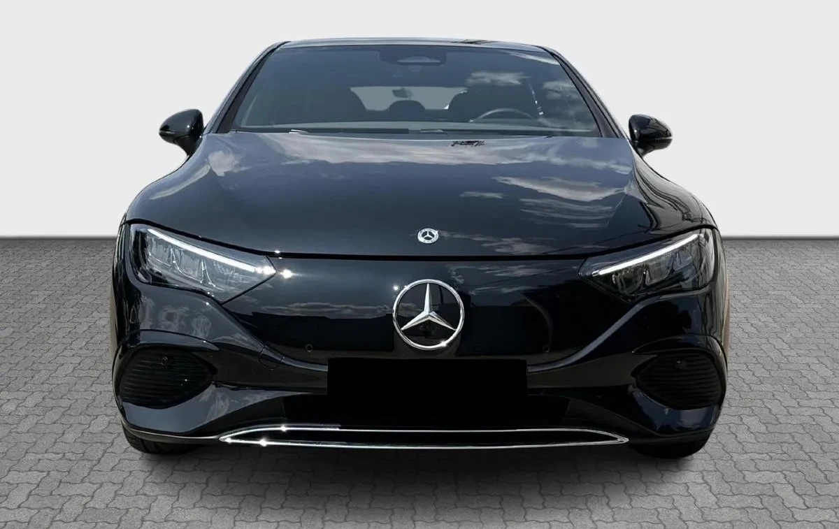 Mercedes-Benz EQE 300 - изображение 2