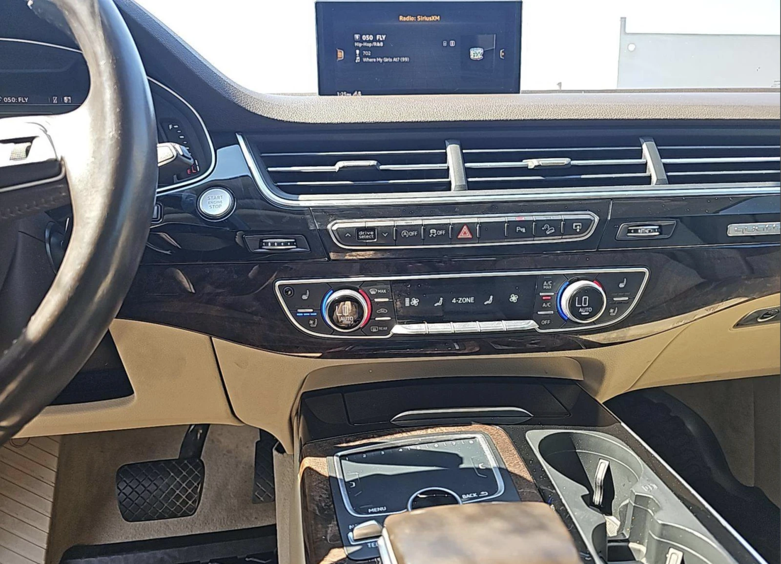 Audi Q7 Двойна панорама, подгрев, обдух, Bose,  - изображение 8