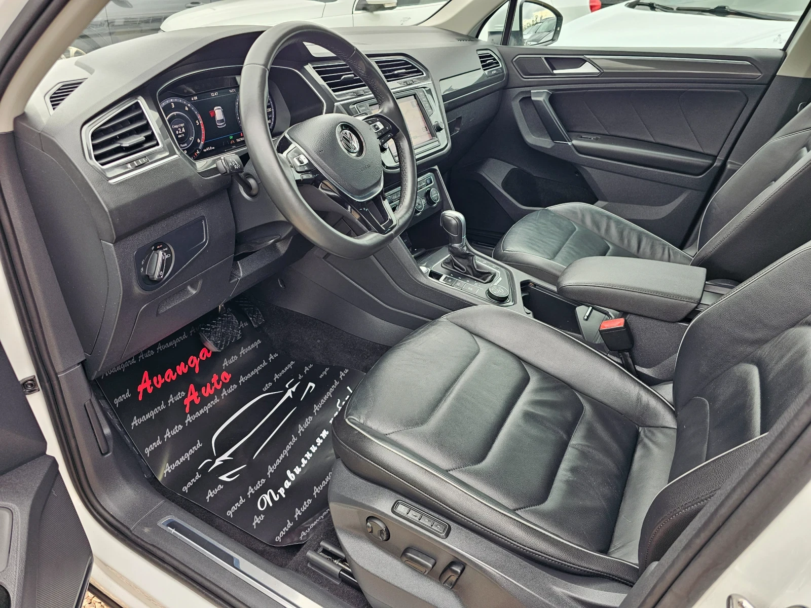 VW Tiguan 2.0TDI, 190к.с., 4х4, Executive - изображение 8