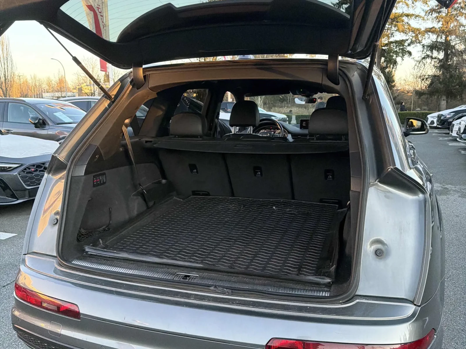 Audi Q7 TECHNIK* QUATTRO* B&OLUFSEN ����������(���� �� ��) | Mobile.bg � ����������� 11