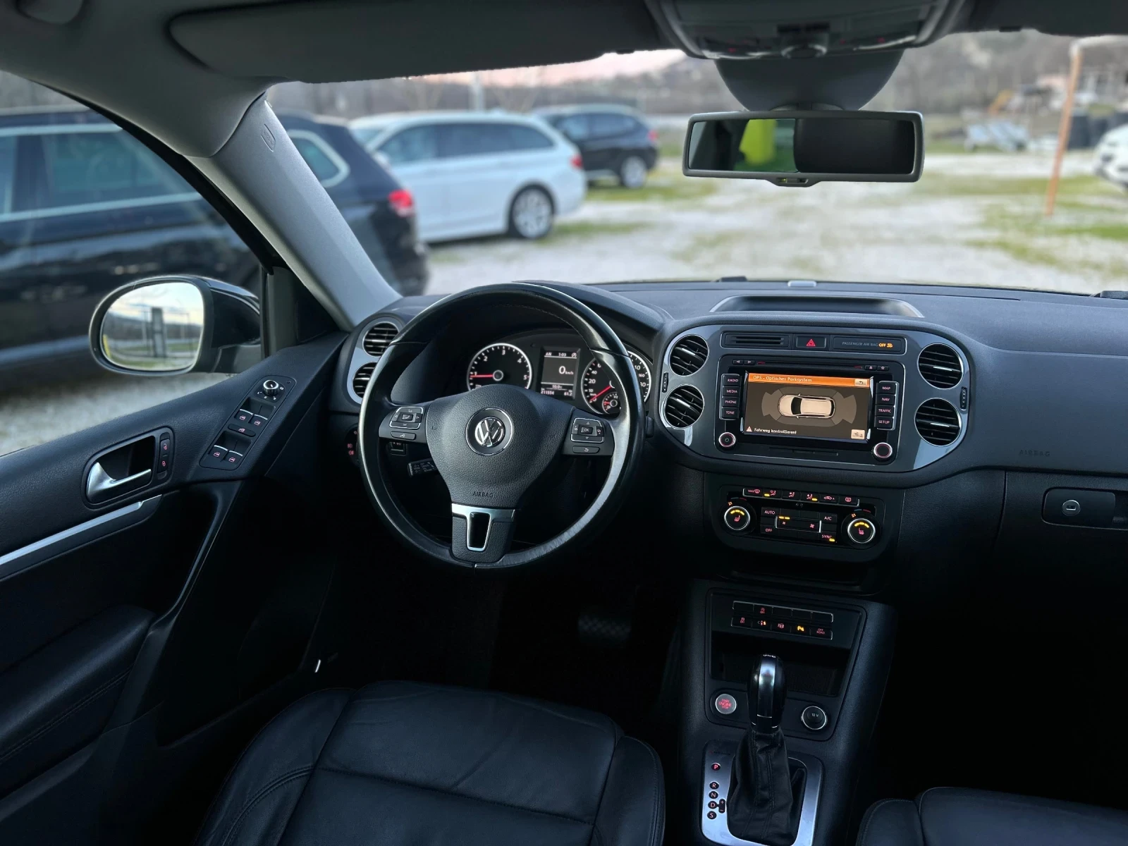 VW Tiguan 2.0TDI R LINE XENON LED NAVI KEYLESS PANO - изображение 7