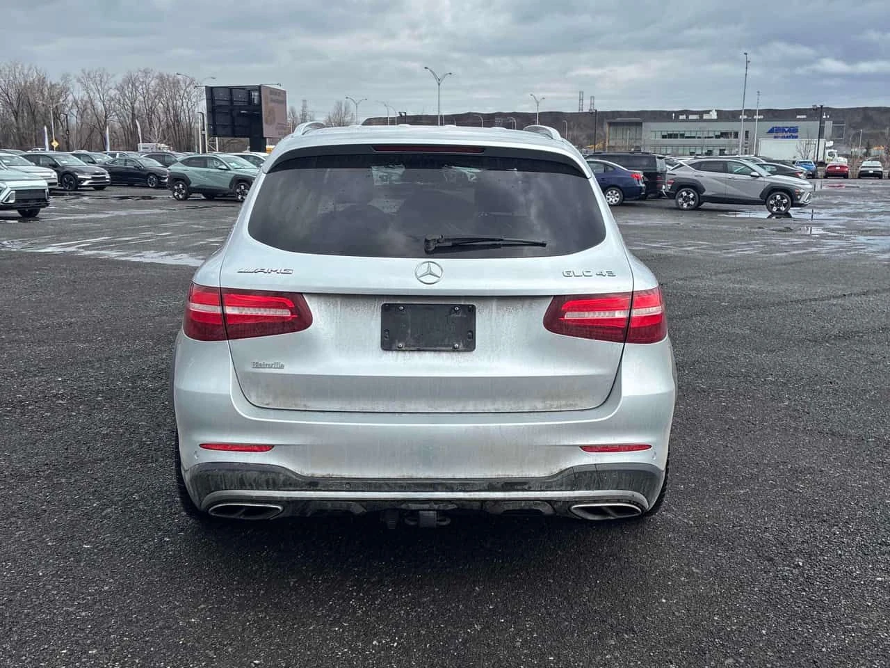 Mercedes-Benz GLC 43 AMG PANO * ПОДГРЕВИ * KEYLESS * NAVI * CARFAX, снимка 4 - Автомобили и джипове - 54083069