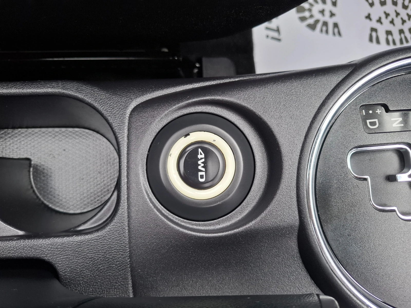 Mitsubishi ASX 2.3Автомат 4х4, снимка 13 - Автомобили и джипове - 54640664