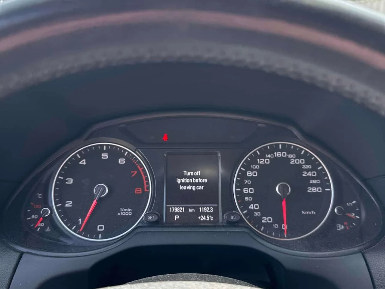 Audi Q5 * 2.0T Progressiv * CARFAX * ЦЕНА ДО БГ, снимка 16 - Автомобили и джипове - 55203460