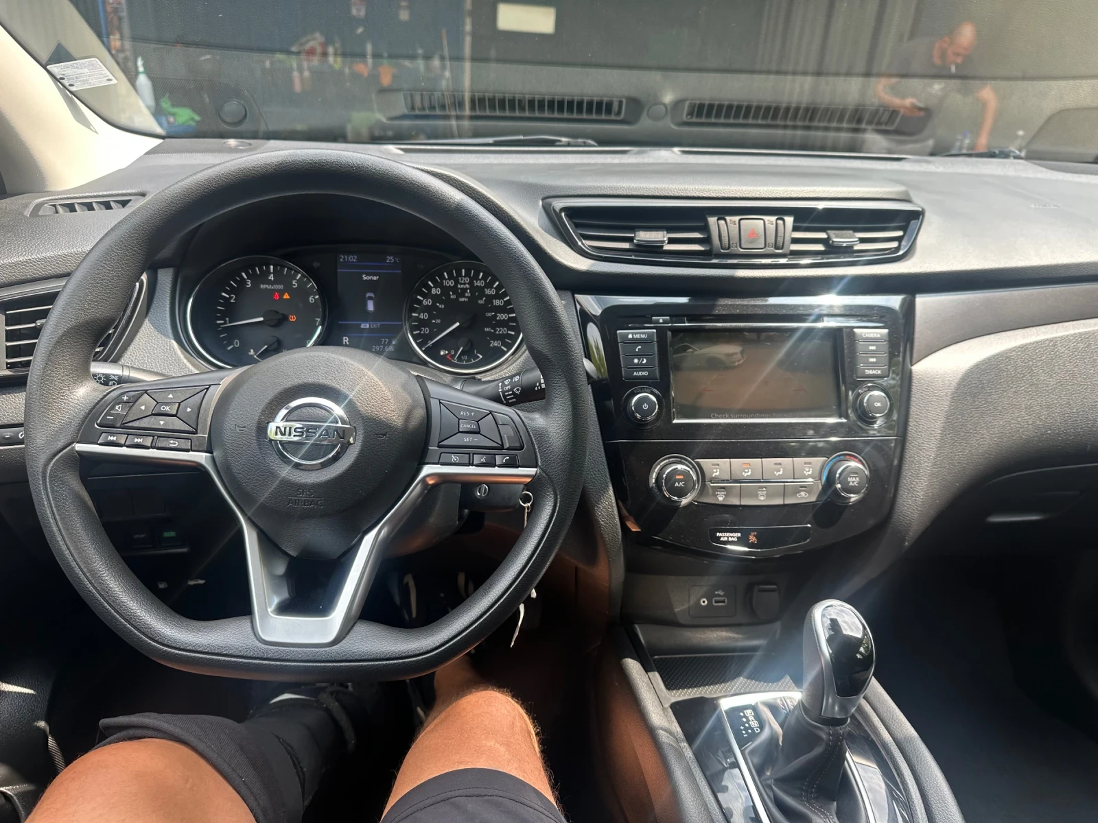 Nissan Qashqai, снимка 9 - Автомобили и джипове - 55691900