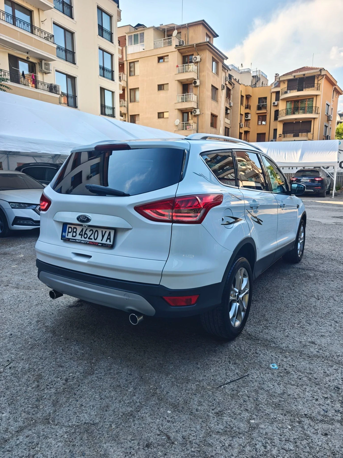 Ford Kuga TITANIUM, 4x4, АВТОМАТ, ПАНОРАМА, КАМЕР, ФУЛ! , снимка 7 - Автомобили и джипове - 55943902