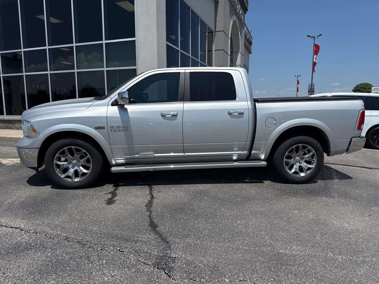 Dodge RAM 1500 5.7 HEMI * Limited * CARFAX *  | Mobile.bg � ����������� 3