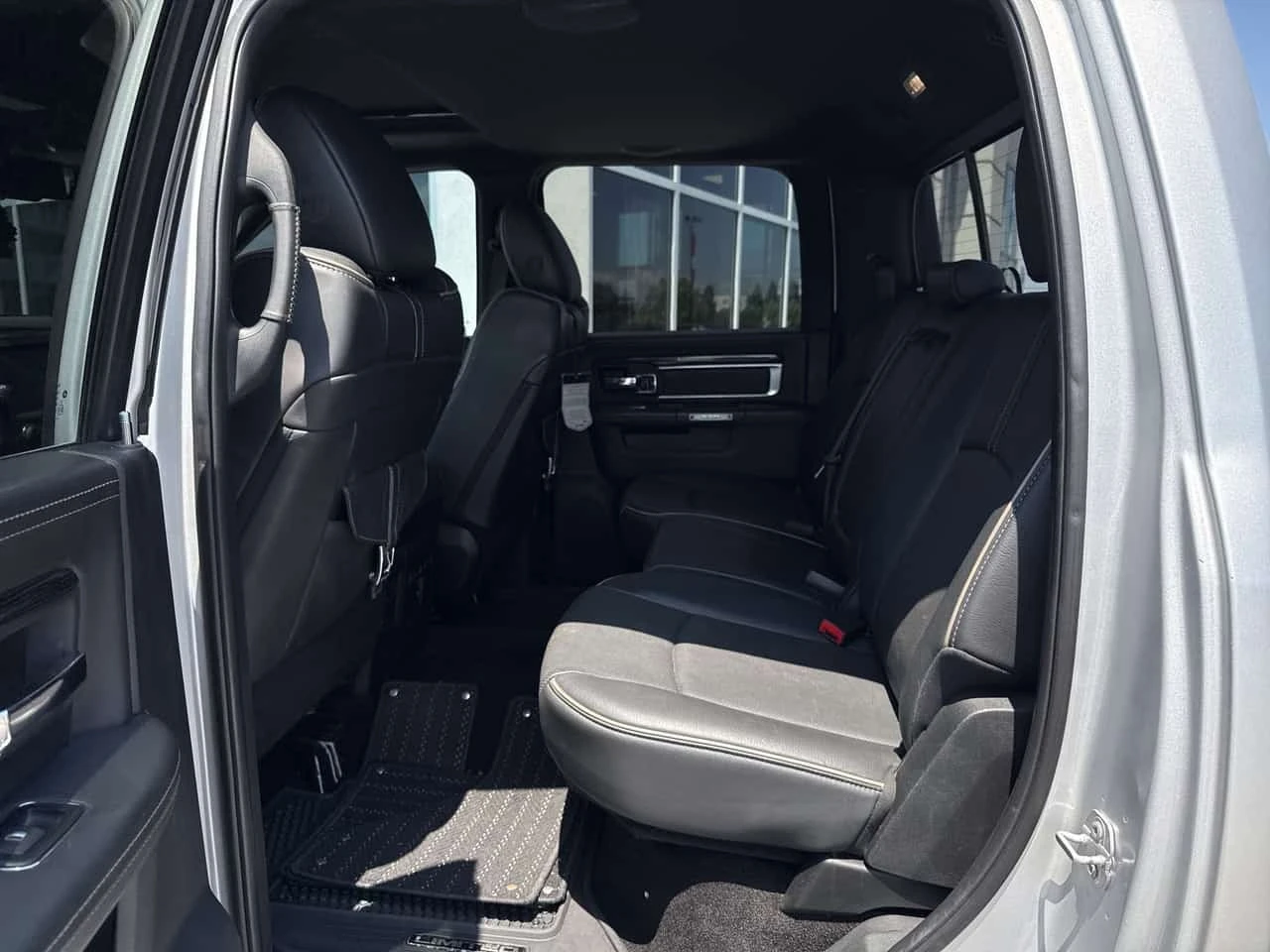 Dodge RAM 1500 5.7 HEMI * Limited * CARFAX *  | Mobile.bg � ����������� 15