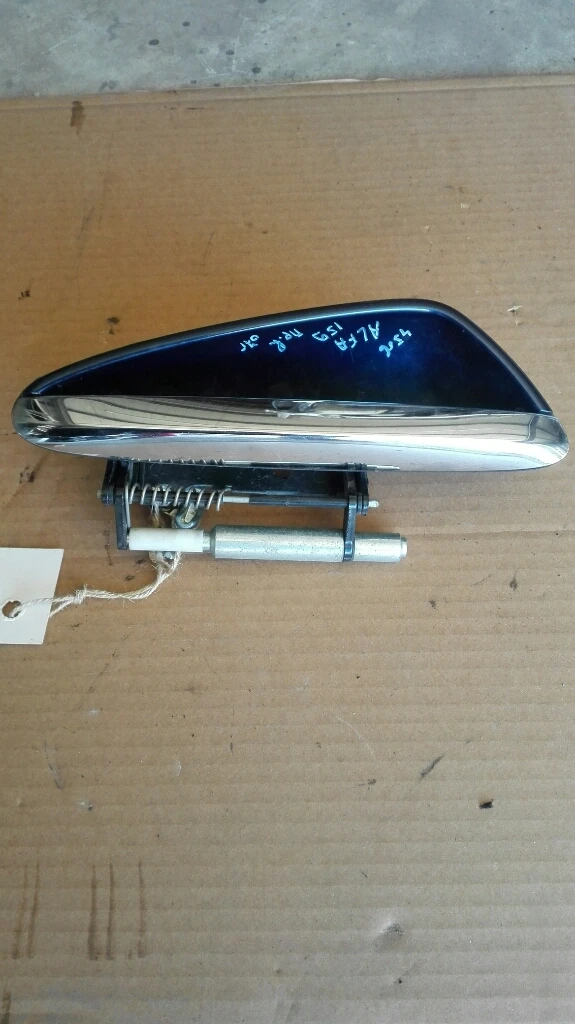 Дръжка врата предна дясна Алфа Ромео 159SW