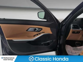 BMW 330 E * M SPORT* ГЛАВНО ПРЕДСТАВИТЕЛСТВО НА HONDA* , снимка 9