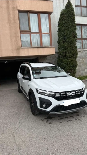 Dacia Jogger 1.6 E-Tech Hybrid  Xtreme, снимка 2