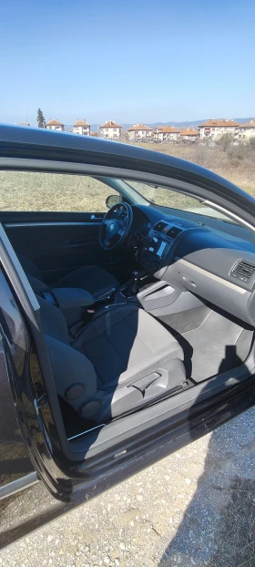 VW Golf 1.9 TDI  - 2700 € / 5280.74 лв. - 94578980 5