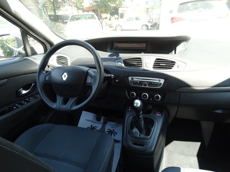 Renault Scenic 1.5 dci - 110, снимка 12 - Автомобили и джипове - 46777761