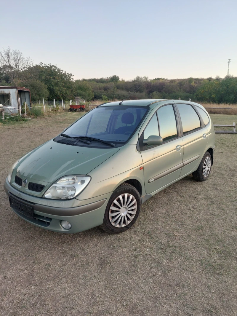 Renault Scenic, снимка 1 - Автомобили и джипове - 47404146