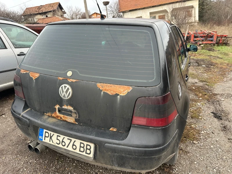 VW Golf, снимка 4 - Автомобили и джипове - 48208257