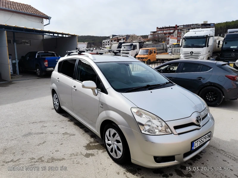 Toyota Corolla verso 1.800, снимка 1 - Автомобили и джипове - 49513529