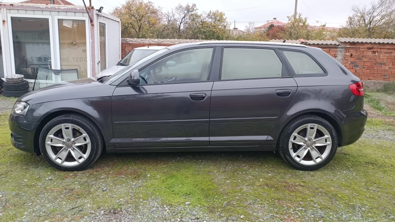 Audi A3 2.0 TDI SPORTBACK!!!S-line!!!Навигация!!Автомат!!, снимка 4 - Автомобили и джипове - 52335738