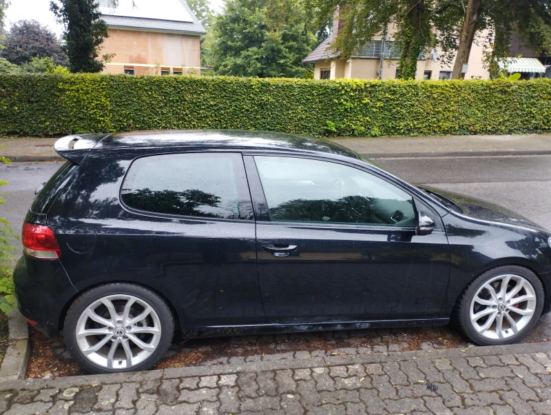 VW Golf, снимка 5 - Автомобили и джипове - 52381627