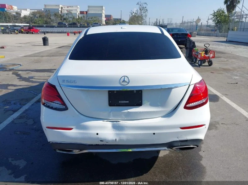 Mercedes-Benz E 300 2017 MERCEDES-BENZ E 300, снимка 7 - Автомобили и джипове - 52884140
