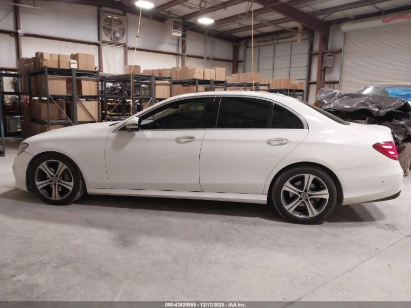 Mercedes-Benz E 300, снимка 6 - Автомобили и джипове - 53105048