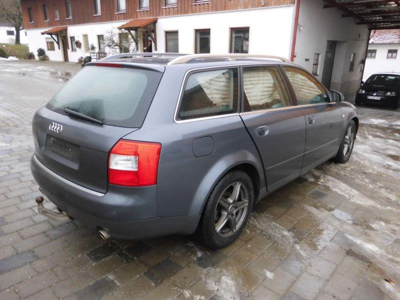 Audi A4 b6/b7 ksenon koja, снимка 1 - Автомобили и джипове - 47489952