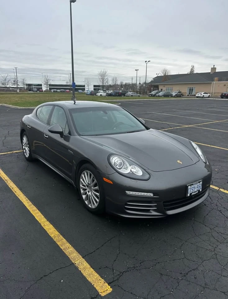 Porsche Panamera 4 * BOSE* * AWD* АвтоКредит (ЦЕНА ДО БГ) - изображение 3