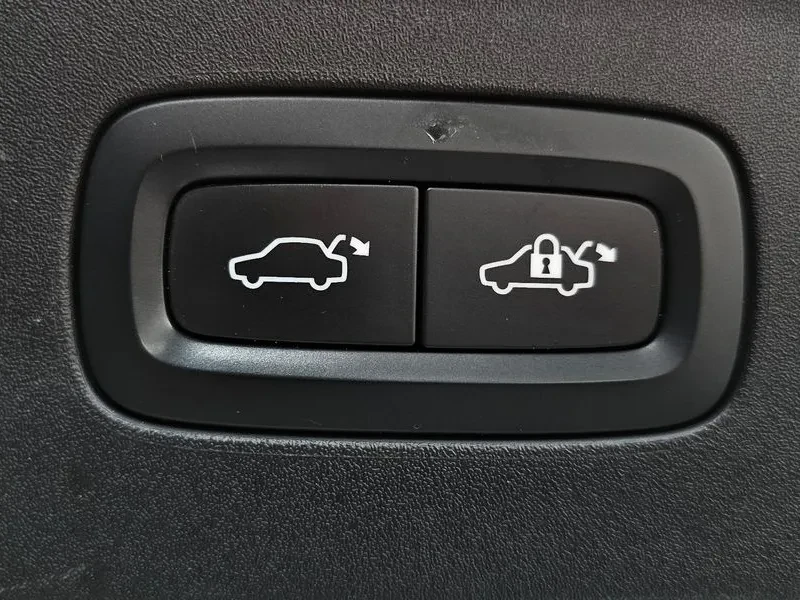 Polestar 2 Long Range Single Motor, снимка 17 - Автомобили и джипове - 55010987