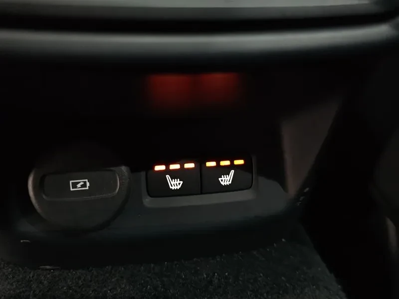 Polestar 2 Long Range Single Motor, снимка 13 - Автомобили и джипове - 55010987